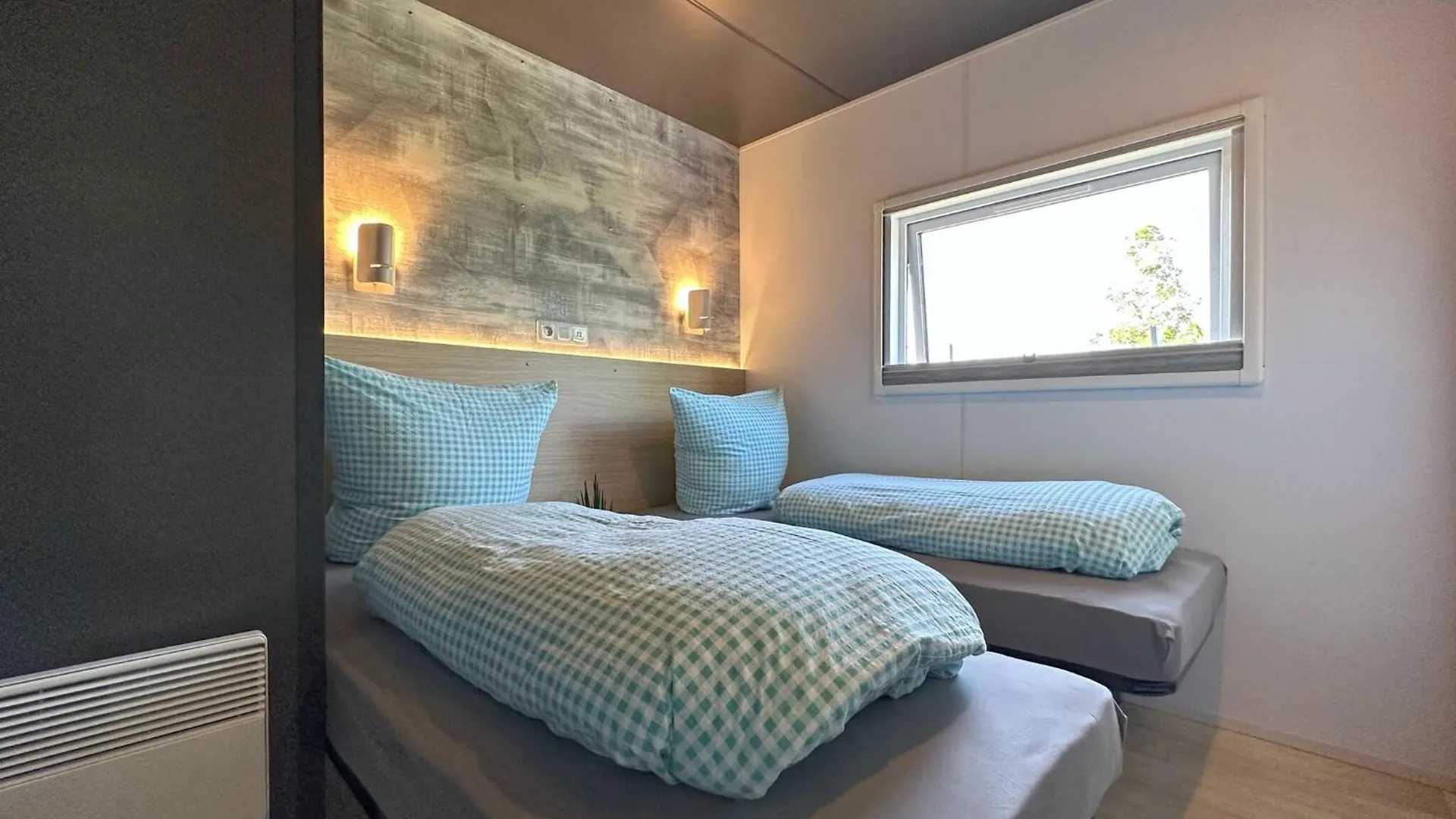 Mobile Home With Lake View Neunburg vorm Wald
